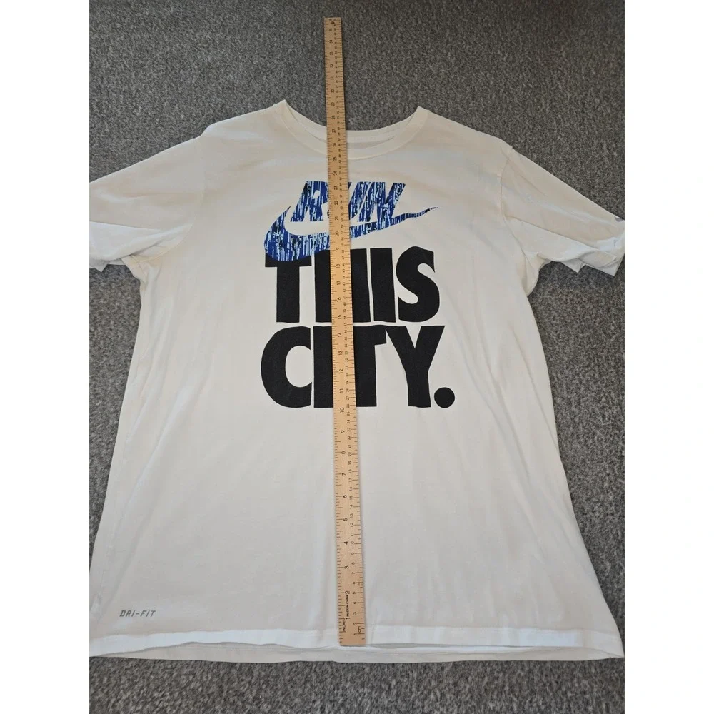Nike Mens White T-Shirt Run The City Short Sleeve Crew Neck Size XL